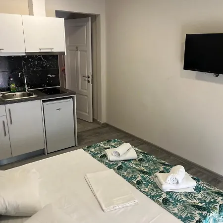 Aegean Blue Seaview 4* أغيا ترياس